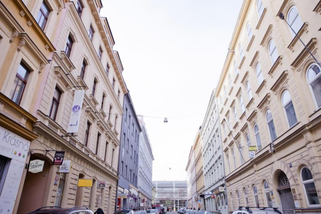 Rhythm And Style In Prague City Center Andel Apartment Exterior photo